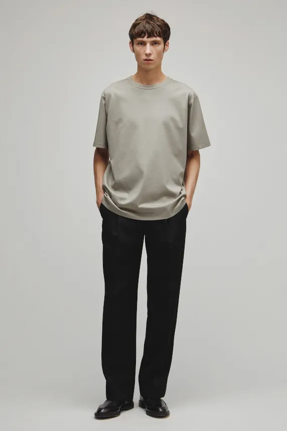 THE T-SHIRT